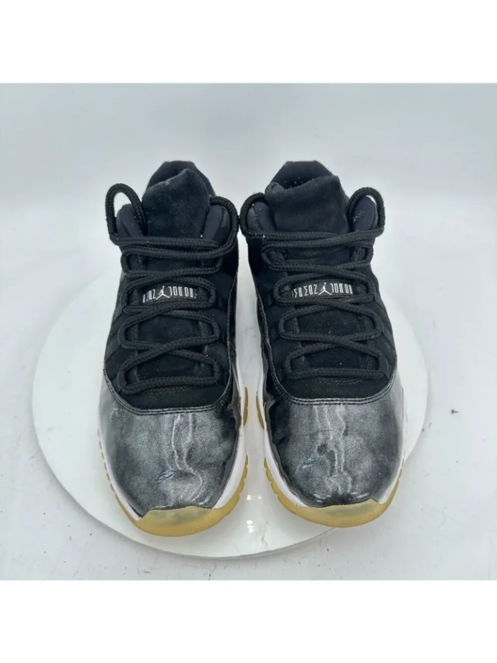 Nike Air Jordan 11 Men Size 10.5 528895 010 Black White Metallic Silver Shoes